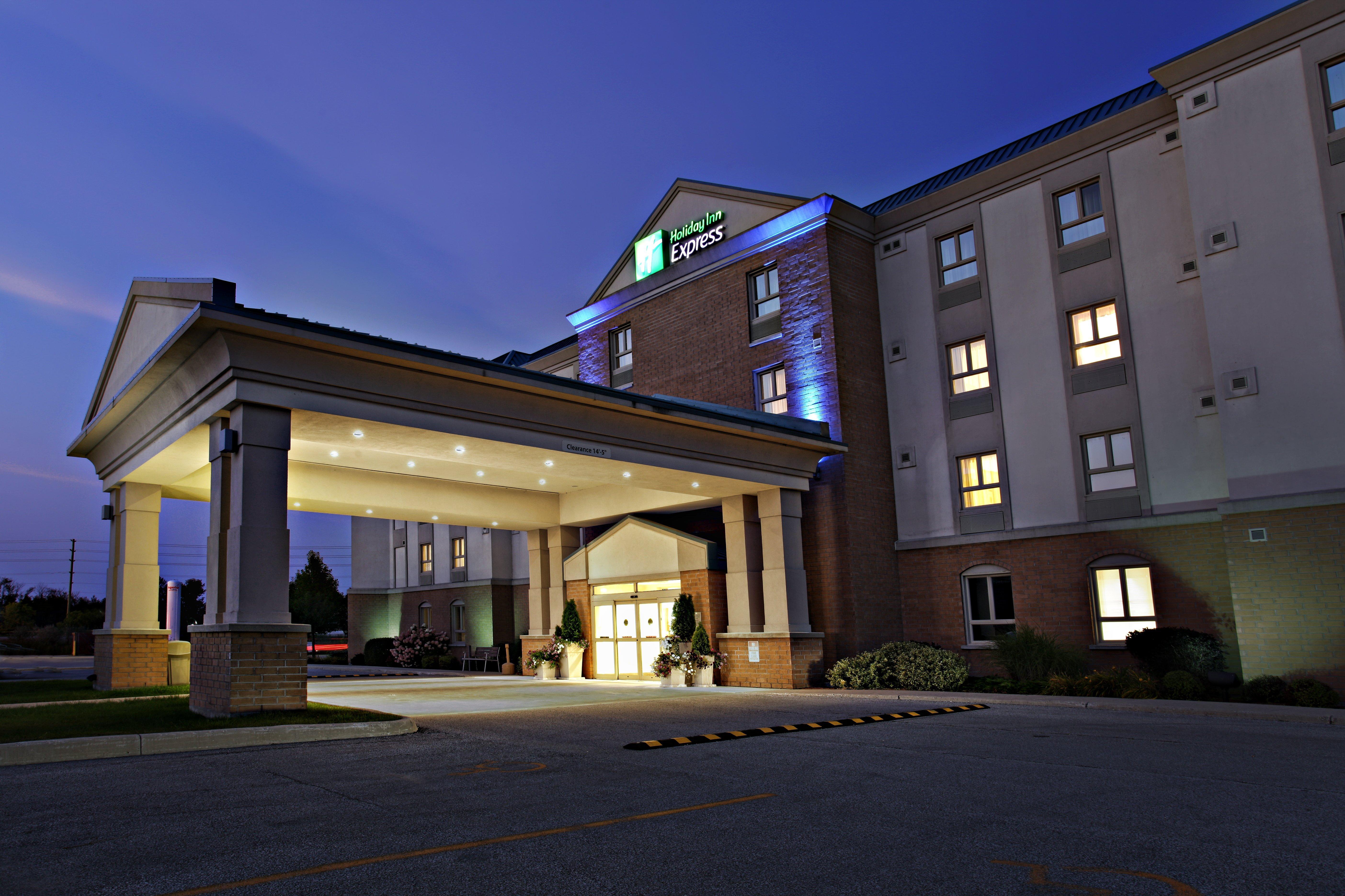 Comfort Inn & Suites Kincardine Exterior photo