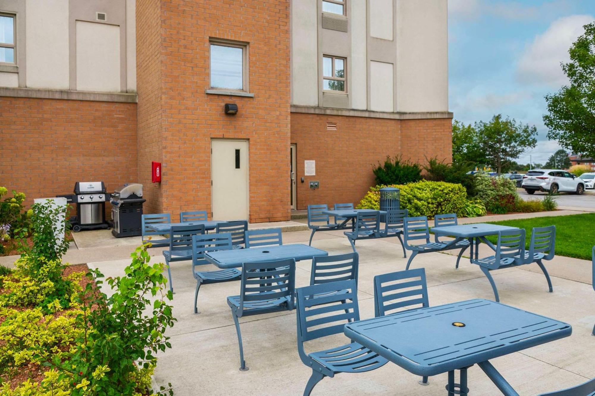 Comfort Inn & Suites Kincardine Exterior photo